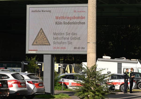 September 29, 2026, xophax, public life, Cologne, Cologne Rodenkirchen, bomb discovery, City of Cologne warning, World War II bomb in Cologne