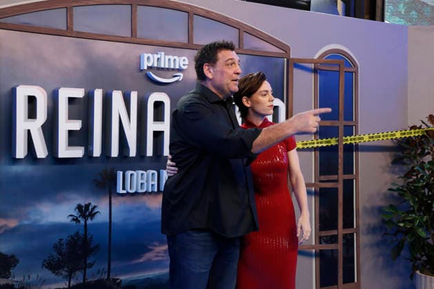 September 28, 2026, Madrid, Community Of Madrid, Spain: Spanish actors HOVIK KEUCHKERIAN (L) and VICKY LUENGO (R) pose together on the blue carpet during the premiere of the second season of the Amazon Prime Video series Reina Roja: Loba Negra at Cine Capitol on Monday, September 28, 2026, in Madrid, Spain. Keuchkerian and Luengo play the lead roles of Jon Gutierrez and Antonia Scott, respectively, in the thriller series directed by Koldo Serra and based on the bestselling novel by Juan Gomez-Jurado. This season follows the acclaimed duo as they face the Russian mafia in the Costa del Sol. The exclusive debut gathered the main cast and Spanish celebrities to celebrate the show s upcoming global release on October 2, 2026. Madrid Spain - ZUMAo127 20260928_zep_o127_174 Copyright: xHugoxOrtunox