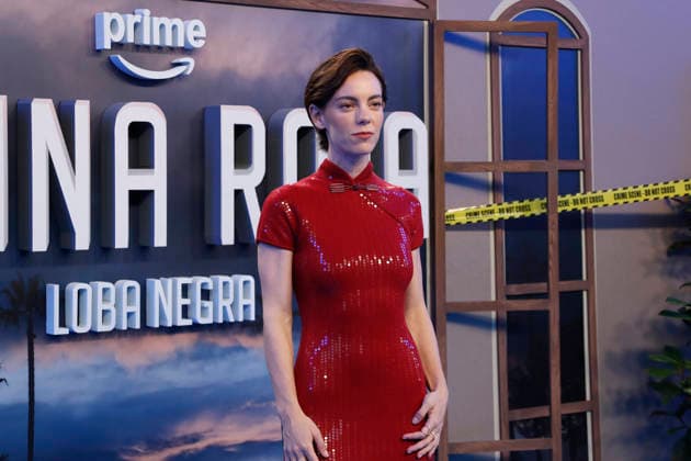 September 28, 2026, Madrid, Community Of Madrid, Spain: Spanish actress VICKY LUENGO, who plays the lead role of Antonia Scott, the most intelligent person on Earth, attends the blue carpet premiere of the second season of the Amazon Prime Video series Reina Roja: Loba Negra at Cine Capitol on Monday, September 28, 2026, in Madrid, Spain. Luengo dazzled in a red sequined Max Mara Resort 2027 gown inspired by the traditional Chinese qipao. Directed by Koldo Serra and based on the bestselling novel by Juan Gomez-Jurado, the thriller series follows Scott and her partner Jon Gutierrez as they face the Russian mafia and a dangerous hitwoman in the Costa del Sol. The exclusive debut gathered the main cast and Spanish celebrities to celebrate th - ZUMAo127 20260928_zep_o127_185 Copyright: xHugoxOrtunox