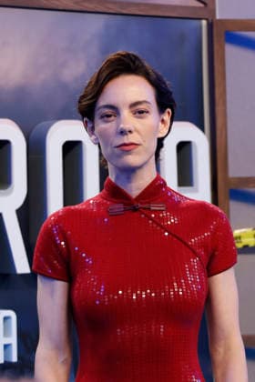 September 28, 2026, Madrid, Community Of Madrid, Spain: Spanish actress VICKY LUENGO, who plays the lead role of Antonia Scott, the most intelligent person on Earth, attends the blue carpet premiere of the second season of the Amazon Prime Video series Reina Roja: Loba Negra at Cine Capitol on Monday, September 28, 2026, in Madrid, Spain. Luengo dazzled in a red sequined Max Mara Resort 2027 gown inspired by the traditional Chinese qipao. Directed by Koldo Serra and based on the bestselling novel by Juan Gomez-Jurado, the thriller series follows Scott and her partner Jon Gutierrez as they face the Russian mafia and a dangerous hitwoman in the Costa del Sol. The exclusive debut gathered the main cast and Spanish celebrities to celebrate th - ZUMAo127 20260928_zep_o127_191 Copyright: xHugoxOrtunox