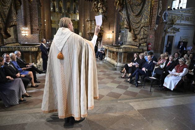 STOCKHOLM, SWEDEN 20260929 In the front row: Ulf Kristersson (M) with his wife Birgitta Ed, and, to the right, Johanna Haraldsson (S) at the church service in Storkyrkan held to mark the opening of the Riksdag session. STOCKHOLM, SWEDEN x10070x  Copyright: xJessicaxGow TTx RIKSMÖTETS ÖPPNANDE GUDSTJÄNST 2026 L8S95CcFQsA