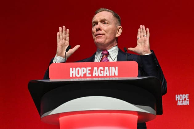 September 29, 2026, Liverpool, England, United Kingdom: Secretary of State for Northern Ireland Chris Bryant gives a speech on the third day of the Labour Party Conference. Liverpool United Kingdom - ZUMAs371 20260929_zip_s371_003 Copyright: xWiktorxSzymanowiczx