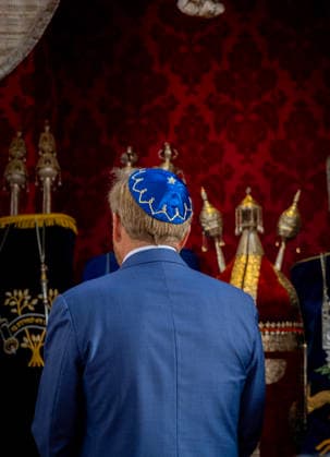 29-09-2026 Hague King Willem-Alexander visited the Liberal Jewish Congregation (LJG) Beth Jehoeda in The Hague. Â  Copyright: xPPEx