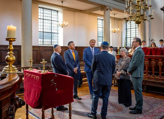 29-09-2026 Hague King Willem-Alexander visited the Liberal Jewish Congregation (LJG) Beth Jehoeda in The Hague. Â  Copyright: xPPEx