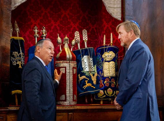 29-09-2026 Hague King Willem-Alexander visited the Liberal Jewish Congregation (LJG) Beth Jehoeda in The Hague. Â  Copyright: xPPEx