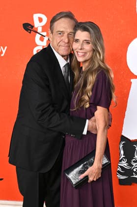John Goodman with his wife, Anna Beth Goodman, at the premiere of the movie *Digger* at Directors Village in Los Angeles, September 28, 2026 Foto:xD.xStarbuckx xFuturexImagex digger_6223