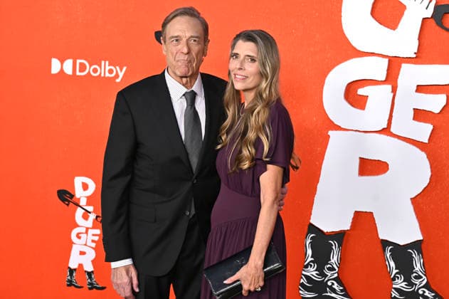 John Goodman with his wife, Anna Beth Goodman, at the premiere of the movie *Digger* at Directors Village in Los Angeles, September 28, 2026 Foto:xD.xStarbuckx xFuturexImagex digger_6225