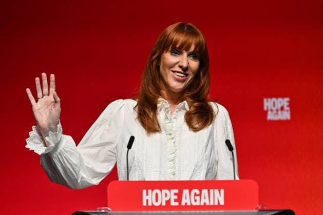 September 29, 2026, Liverpool, England, United Kingdom: Secretary of State for Housing, Communities and Local Government Angela Rayner gives a speech on the third day of the Labour Party Conference. Liverpool United Kingdom  - ZUMAs371 20260929_zip_s371_019 Copyright: xWiktorxSzymanowiczx