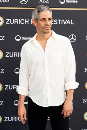 Gregory Kershaw at the premiere of the documentary *Burgundy* at the 22nd Zurich Film Festival at Corso Zurich, September 28, 2026 Foto:xA.xRaemyx xFuturexImagex burgundy_6921