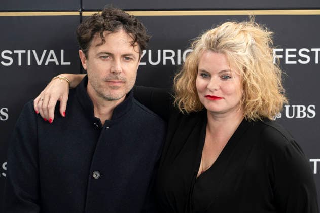 Casey Affleck and Reta Guetg at the premiere of the film *Company* at the 22nd Zurich Film Festival at the Corso Zurich, September 28, 2026 Foto:xA.xRaemyx xFuturexImagex company_6952