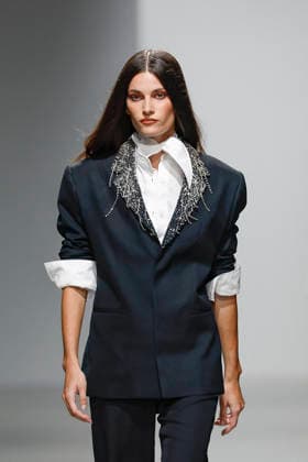 A model walks the runway during the Weinsanto Ready-to-Wear Spring Summer 2027 fashion show as part of Paris Fashion Week on September 28, 2026, in Paris, France. Bestimage, Paris, France  Copyright: xAgencex xBestimagexAgencex xBestimagex