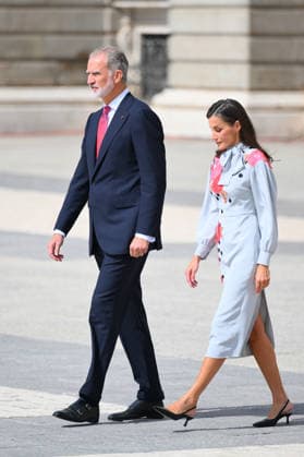 State visit to Spain of French Presidential couple - Welcome Ceremony Spanish King Felipe VI, Spanish Queen Letizia pictured during welcome ceremony for French President at Royal Palace in Madrid, Spain on September 29, 2026. French Presidential couple pays a two-day state visit to Spain. Photo by Eliot Blondet ABACAPRESS.COM Madrid Spain  Copyright: xBlondetxEliot ABACAx