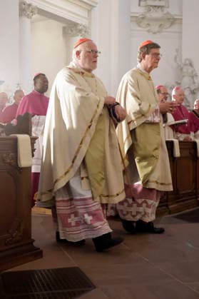 Cardinal Reinhard Marx and Cardinal Rainer Maria Woelki at the opening Mass of the fall plenary assembly of the German Bishops Conference at Fulda Cathedral, Fulda, September 28, 2026 Foto:xP.xBackx xFuturexImagex bischofskonferenz_6605