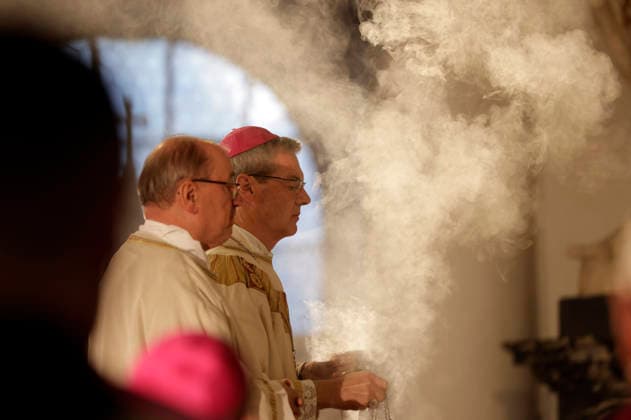 Heiner Wilmer at the opening service of the fall plenary assembly of the German Bishops Conference in Fulda Cathedral, Fulda, September 28, 2026 Foto:xP.xBackx xFuturexImagex bischofskonferenz_6608