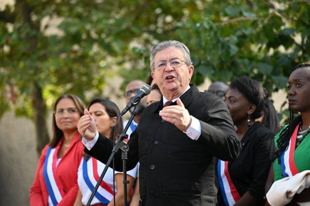 Public sector workers strike in Paris ahead of 2027 budget presentation PARIS, FRANCE - SEPTEMBER 29 : Jean-Luc Melenchon, candidate of the leftist La France Insoumise (LFI) party for France s 2027 presidential election speaks during a rally of the nationwide public sector strikes and demonstrations ahead of the 2027 draft budget presentation, on September 29, 2026 in Paris, France. Mustafa Yalcin Anadolu Paris France. Editorial use only. Please get in touch for any other usage.  Copyright: x2026xAnadoluxMustafaxYalcinx