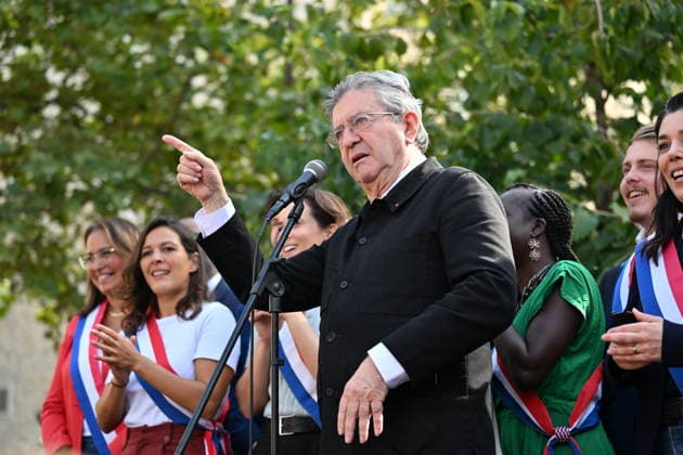 Public sector workers strike in Paris ahead of 2027 budget presentation PARIS, FRANCE - SEPTEMBER 29 : Jean-Luc Melenchon, candidate of the leftist La France Insoumise (LFI) party for France s 2027 presidential election speaks during a rally of the nationwide public sector strikes and demonstrations ahead of the 2027 draft budget presentation, on September 29, 2026 in Paris, France. Mustafa Yalcin Anadolu Paris France. Editorial use only. Please get in touch for any other usage.  Copyright: x2026xAnadoluxMustafaxYalcinx