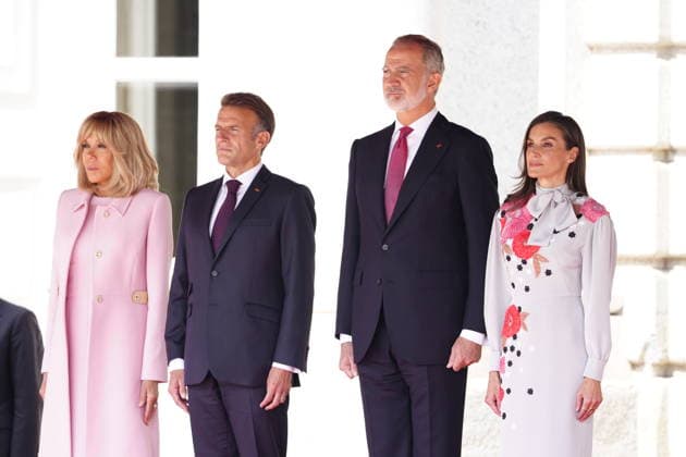 29-09-2026 Madrid Queen Letizia and King Felipe with Emmanuel Macron and Brigitte Macron during the official welcome at the royal palace in Madrid on the 1st day of the 2 day statevisit to Spain. No Spain Â  Copyright: xPPEx