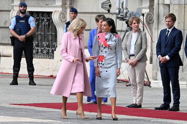 The King and Queen Welcome the President of the French Republic, Emmanuel Macron, and the First Lady with Full Honors. First Lady Brigitte Macron and Queen Letizia during the reception with full honors at the Royal Palace on September 29, 2026, in Madrid, Spain. This state visit will serve to highlight and strengthen the ties and bilateral relations between the two countries. ROYALTY José Madrid Madrid Spain  Copyright: xJosÃ xOlivax 7808210