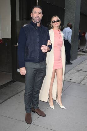 September 29, 2026, New York, New York, USA: JUSTIN VERLANDER and KATE UPTON departs ABC DISNEY Studios in Downtown Manhattan, New York City New York USA - ZUMAh16_ 20260929_zaf_h16_036 Copyright: xDanxHerrickx