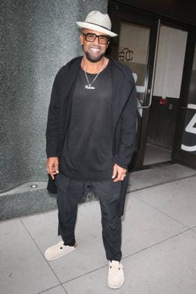 September 29, 2026, New York, New York, USA: SHEMAR MOORE arrives at ABC DISNEY Studios in Downtown Manhattan, New York City New York USA - ZUMAh16_ 20260929_zaf_h16_055 Copyright: xDanxHerrickx