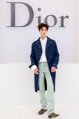 Li Yunrui at the photocall for the Christian Dior Spring Summer 2027 Women’s Ready-to-Wear collection show during Paris Fashion Week (PFW) at the Tuileries Garden in Paris, France, on September 29, 2026. Olivier Borde, Bestimage. Photocall for the Christian Dior Women’s Ready-to-Wear Spring Summer 2027 show as part of Paris Fashion Week on September 29, 2026, in Paris, France. Paris, France  Copyright: xOLIVIERxBORDEx xBESTIMAGExOLIVIERxBORDEx xBESTIMAGEx
