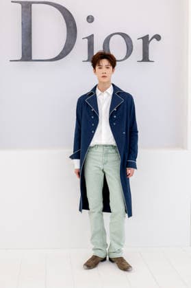 Li Yunrui at the photocall for the Christian Dior Spring Summer 2027 Women’s Ready-to-Wear collection show during Paris Fashion Week (PFW) at the Tuileries Garden in Paris, France, on September 29, 2026. Olivier Borde, Bestimage. Photocall for the Christian Dior Women’s Ready-to-Wear Spring Summer 2027 show as part of Paris Fashion Week on September 29, 2026, in Paris, France. Paris, France  Copyright: xOLIVIERxBORDEx xBESTIMAGExOLIVIERxBORDEx xBESTIMAGEx