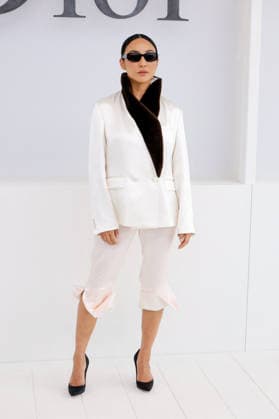 Greta Lee at the photocall for the Christian Dior Spring Summer 2027 Women’s Ready-to-Wear Collection show during Paris Fashion Week (PFW) at the Jardin des Tuileries in Paris, France, on September 29, 2026. Olivier Borde, Bestimage. Photocall for the Christian Dior Women’s Ready-to-Wear Spring Summer 2027 show as part of Paris Fashion Week on September 29, 2026, in Paris, France. Unknown.  Copyright: xOLIVIERxBORDEx xBESTIMAGExOLIVIERxBORDEx xBESTIMAGEx