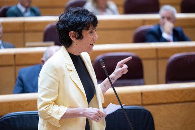 The Senate plenary session debates a motion on Democratic Memory, with the housing crisis as the underlying issue. Elma Saiz, Minister of Inclusion, Social Security, and Migration and government spokesperson, speaks during a plenary session in the Senate on September 29, 2026, in Madrid, Spain. The opposition will debate a motion on the Democratic Memory Act and a proposal to create a commission on Ceuta. In addition, various committees will examine initiatives on workplace inclusion for people with disabilities, Sahrawi nationality, and the ban on conversion therapy. SEPTEMBER 29, 2026 SENATE MINISTERS POLITICIANS Jesús Hellí Madrid Madrid, Spain Copyright: xJesusxHellinx 7808677
