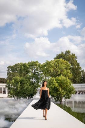 PFW - Dior Runway A model walks the runway during the Christian Dior Womenswear Spring Summer 2027 show as part of Paris Fashion Week on September 29, 2026 in Paris, France. Photo by Alexis Jumeau ABACAPRESS.COM Paris France  Copyright: xJumeauxAlexis ABACAx