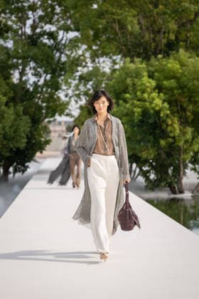 PFW - Dior Runway A model walks the runway during the Christian Dior Womenswear Spring Summer 2027 show as part of Paris Fashion Week on September 29, 2026 in Paris, France. Photo by Alexis Jumeau ABACAPRESS.COM Paris France  Copyright: xJumeauxAlexis ABACAx