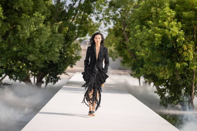 PFW - Dior Runway A model walks the runway during the Christian Dior Womenswear Spring Summer 2027 show as part of Paris Fashion Week on September 29, 2026 in Paris, France. Photo by Alexis Jumeau ABACAPRESS.COM Paris France  Copyright: xJumeauxAlexis ABACAx