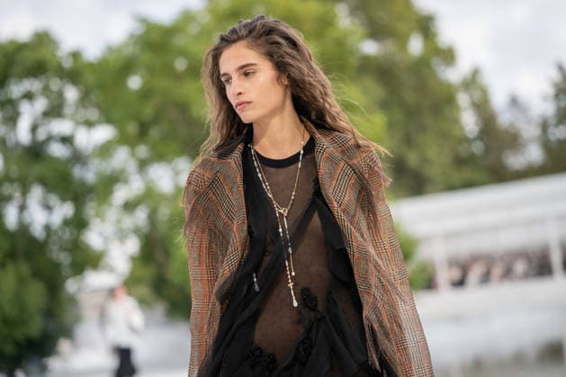 PFW - Dior Runway A model walks the runway during the Christian Dior Womenswear Spring Summer 2027 show as part of Paris Fashion Week on September 29, 2026 in Paris, France. Photo by Alexis Jumeau ABACAPRESS.COM Paris France  Copyright: xJumeauxAlexis ABACAx