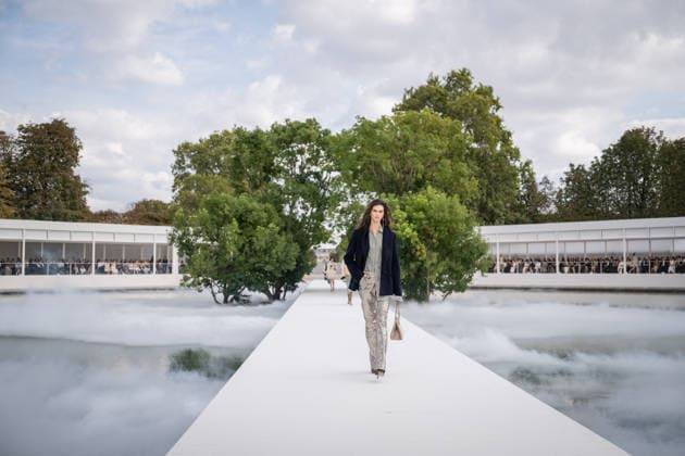 PFW - Dior Runway A model walks the runway during the Christian Dior Womenswear Spring Summer 2027 show as part of Paris Fashion Week on September 29, 2026 in Paris, France. Photo by Alexis Jumeau ABACAPRESS.COM Paris France  Copyright: xJumeauxAlexis ABACAx