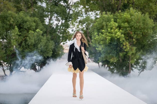 PFW - Dior Runway A model walks the runway during the Christian Dior Womenswear Spring Summer 2027 show as part of Paris Fashion Week on September 29, 2026 in Paris, France. Photo by Alexis Jumeau ABACAPRESS.COM Paris France  Copyright: xJumeauxAlexis ABACAx