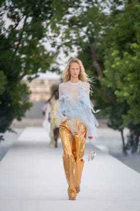 PFW - Dior Runway A model walks the runway during the Christian Dior Womenswear Spring Summer 2027 show as part of Paris Fashion Week on September 29, 2026 in Paris, France. Photo by Alexis Jumeau ABACAPRESS.COM Paris France  Copyright: xJumeauxAlexis ABACAx