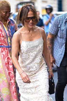 Jennifer Lopez goes shopping during Paris Fashion Week (PFW) in Paris, France, on September 29, 2026. Pierre Perusseau, Bestimage. Jennifer Lopez will be shopping during Paris Fashion Week (PFW) in Paris, France, on September 29, 2026. Paris, France  Copyright: xPierrexPerusseaux xBestimagexPierrexPerusseaux xBestimagex