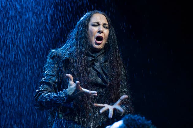 September 29, 2026, Madrid, Spain: Inma La Carbonera performs during the presentation of the musical *El Alma al Aire* based on the songs of Alejandro Sanz at the Coliseum Theatre. Madrid Spain - ZUMAs197 20260929_aaa_s197_179 Copyright: xAtilanoxGarciax