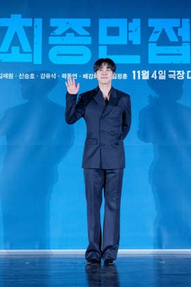 Final Interview film press conference SEOUL, SOUTH KOREA, SEPTEMBER 29: South Korean actor Kang You-seok poses for photographs during Final Interview film press conference at the Lotte Cinema in Seoul, South Korea, on September 29, 2026. Seoul the Lotte Cinema South Korea 8288_287767 Copyright: xStevexChoxKyewoongx