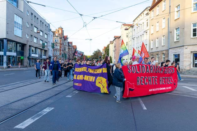 Protest Against the AfD Ban, September 29, 2026: In Erfurt, about 200 people demonstrated in support of proceedings to ban the Alternative for Germany (AfD) party. The demonstration proceeded from the Anger to the Thuringian State Parliament and took place one day before the parliamentary hearing on the ban proceedings. Erfurt, Thuringia, Germany 290926_ppb-512