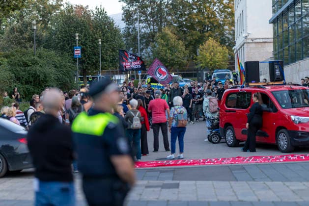 Protest Against the AfD Ban, September 29, 2026: In Erfurt, about 200 people demonstrated in support of proceedings to ban the Alternative for Germany (AfD) party. The demonstration proceeded from the Anger to the Thuringian State Parliament and took place one day before the parliamentary hearing on the ban proceedings. Erfurt, Thuringia, Germany 290926_ppb-527