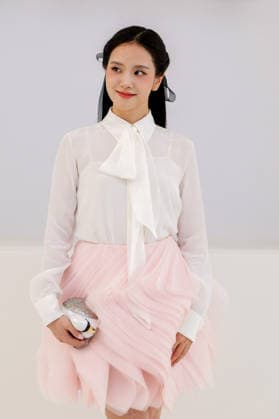Jisoo at the photocall for the Christian Dior Spring Summer 2027 Women’s Ready-to-Wear Collection show during Paris Fashion Week (PFW) at the Tuileries Garden in Paris, France, on September 29, 2026. Olivier Borde, Bestimage. Photocall for the Christian Dior Women’s Ready-to-Wear Spring Summer 2027 show as part of Paris Fashion Week on September 29, 2026, in Paris, France. Paris, France  Copyright: xOLIVIERxBORDEx xBESTIMAGExOLIVIERxBORDEx xBESTIMAGEx