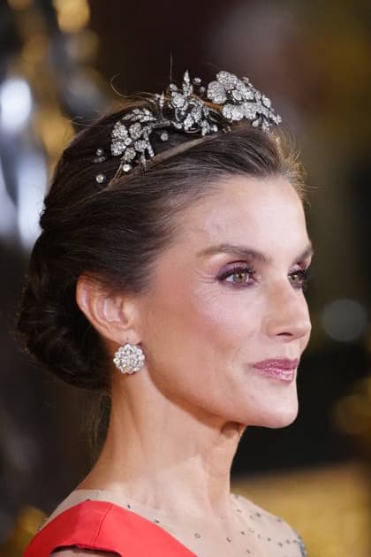 29-09-2026 Gala Queen Letizia and Brigitte Macron pose before the galadinner at the royal palace in Madrid on the 1st day of the 2 day statevisit to Spain. No Spain Â  Copyright: xPPEx