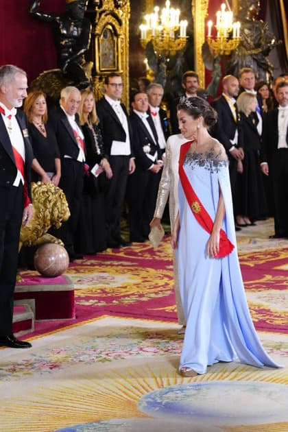 29-09-2026 Gala Queen Letizia and Brigitte Macron pose before the galadinner at the royal palace in Madrid on the 1st day of the 2 day statevisit to Spain. No Spain Â  Copyright: xPPEx