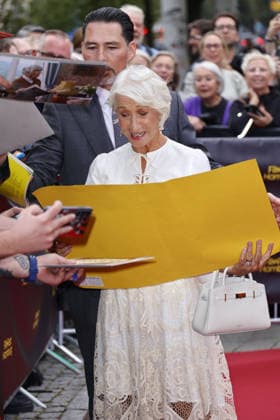 Helen Mirren upon her arrival for the ceremony honoring her with the Douglas Sirk Award on September 29, 2026, at Cinemaxx Dammtor as part of the 34th Hamburg Film Festival. Helen Mirren attends the ceremony honoring her with the Douglas Sirk Award at Cinemaxx Dammtor on September 29, 2026 in Hamburg, Germany. Douglas Sirk Award for Helen Mirren at the 34th Hamburg Film Festival