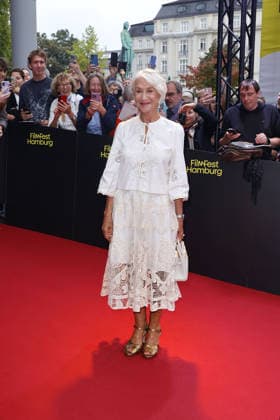 Helen Mirren upon her arrival for the ceremony honoring her with the Douglas Sirk Award on September 29, 2026, at Cinemaxx Dammtor as part of the 34th Hamburg Film Festival. Helen Mirren attends the ceremony honoring her with the Douglas Sirk Award at Cinemaxx Dammtor on September 29, 2026 in Hamburg, Germany. Douglas Sirk Award for Helen Mirren at the 34th Hamburg Film Festival