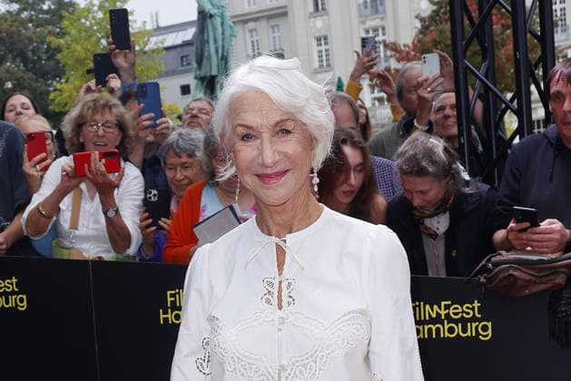 Helen Mirren upon her arrival for the ceremony honoring her with the Douglas Sirk Award on September 29, 2026, at Cinemaxx Dammtor as part of the 34th Hamburg Film Festival. Helen Mirren attends the ceremony honoring her with the Douglas Sirk Award at Cinemaxx Dammtor on September 29, 2026 in Hamburg, Germany. Douglas Sirk Award for Helen Mirren at the 34th Hamburg Film Festival