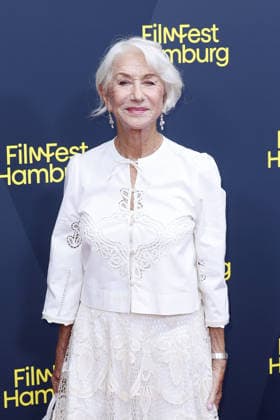 Helen Mirren upon her arrival for the ceremony honoring her with the Douglas Sirk Award on September 29, 2026, at Cinemaxx Dammtor as part of the 34th Hamburg Film Festival. Helen Mirren attends the ceremony honoring her with the Douglas Sirk Award at Cinemaxx Dammtor on September 29, 2026 in Hamburg, Germany. Douglas Sirk Award for Helen Mirren at the 34th Hamburg Film Festival