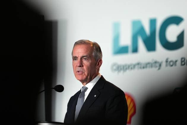September 29, 2026, Vancouver, Bc, CANADA: Prime Minister Mark Carney speaks after LNG Canada said it will go ahead with the Phase 2 expansion project at its LNG terminal in Kitimat, B.C., during an announcement in Vancouver, on Tuesday, Sept. 29, 2026. The expansion will double LNG Canada s capacity to 28 million tonnes a year. Vancouver CANADA  - ZUMAc35_ 20260929_zaf_c35_093 Copyright: xDarrylxDyckx