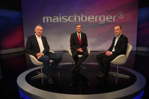 Guests on Maischberger in Berlin, September 29, 2026: Guests on the live broadcast of Maischberger on Das Erste with Jan van Aken, Peter Neumann, Member of the Bundestag for Die Linke; political scientist Frederik Pleitgen; CNN correspondent Denis Scheck; literary critic and host Ulrike Herrmann; Michael Bröcker of *taz*; Table Briefings, Berlin, Germany Copyright: xMatthiasxGränzdörferx