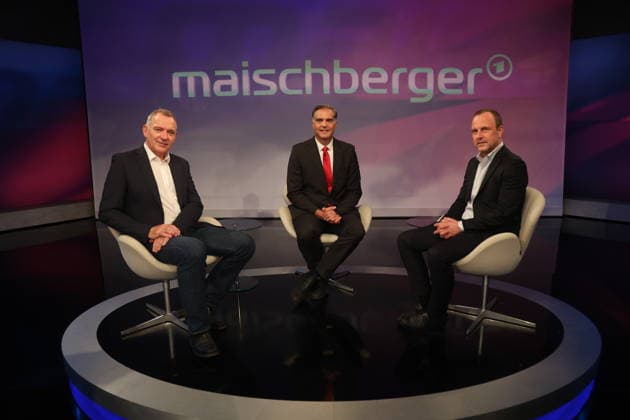 Jan van Aken, Frederik Pleitgen, and Peter R. Neumann on the ARD talk show *maischberger* at the Berlin Adlershof studio, Berlin, September 29, 2026 Copyright: xAgenturxMatthiasxWehnertx xM.xGränzdörferx